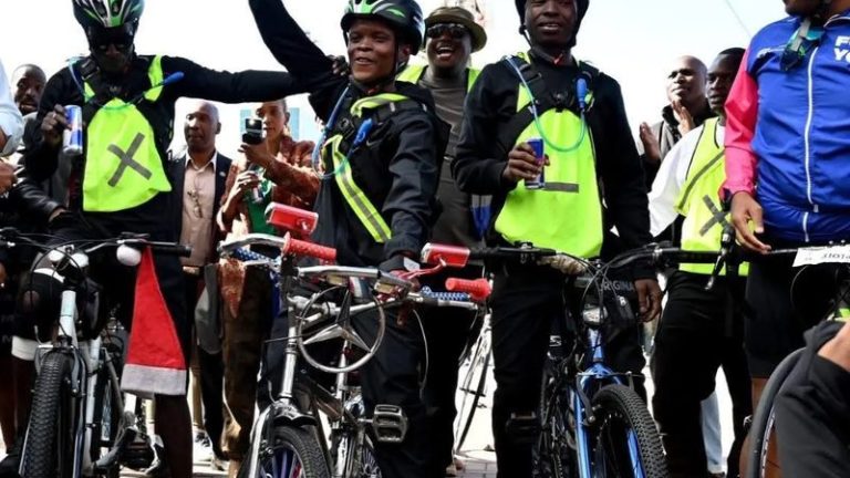 President-Cyril-Ramaphosa-has-congratulated-the-Gauta-BMX-cycling-team-for-reaching-their-final-destination-in-Cape-Town