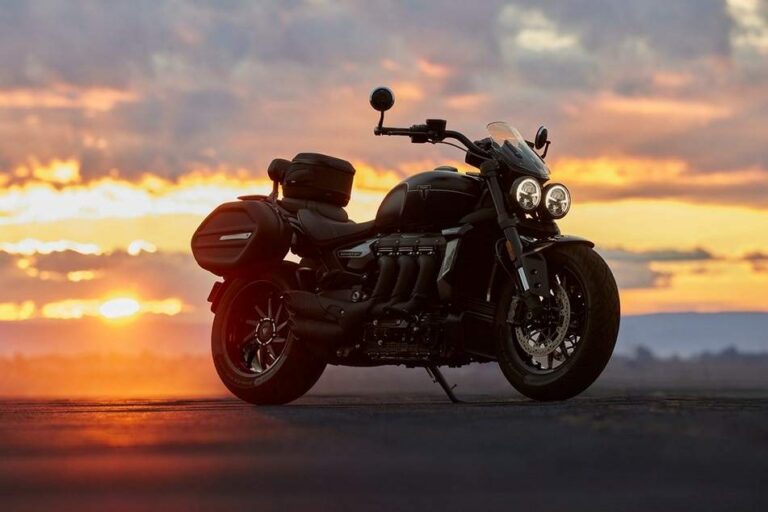 triumph-rocket-3-gt-20244